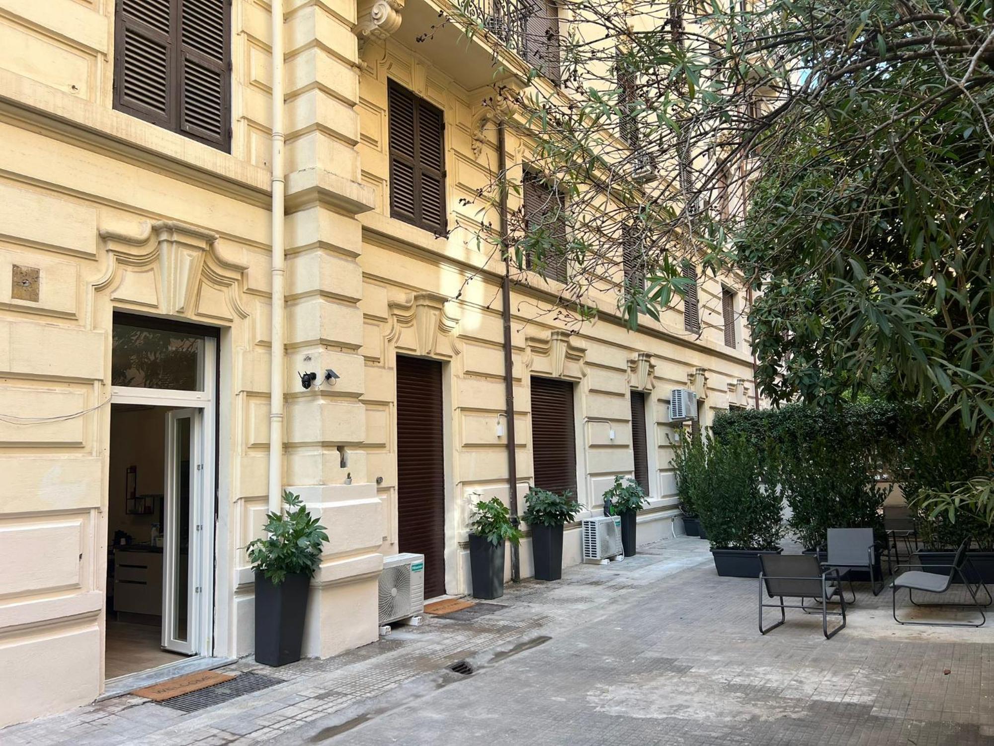 Lejlighed C1 Class Apartments, 2 Delux, Max 6 Persone Distante 15 Minuti A Piedi Da Fontana Di Trevi *