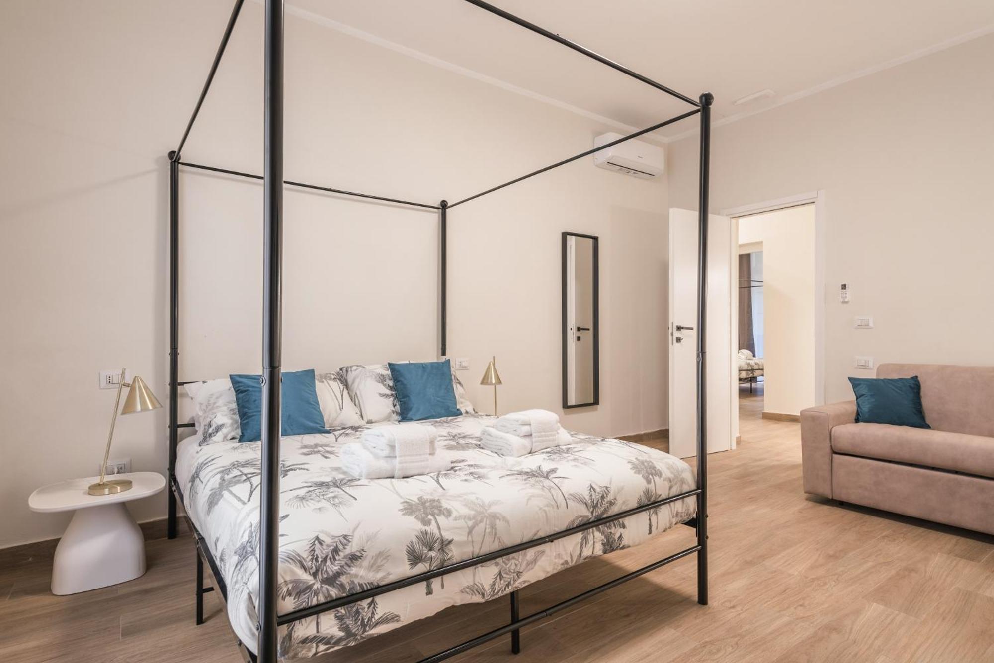 Lejlighed C1 Class Apartments, 2 Delux, Max 6 Persone Distante 15 Minuti A Piedi Da Fontana Di Trevi Rom